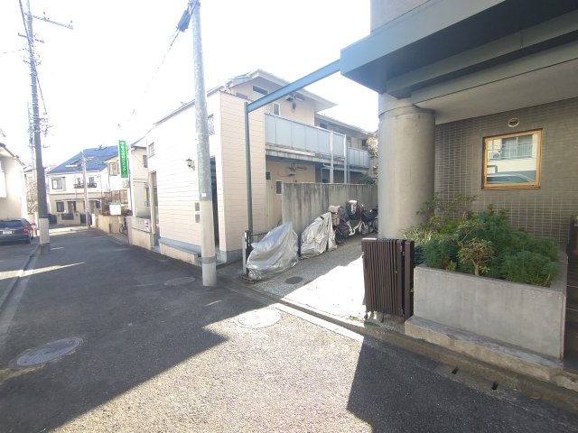 2/25 外観