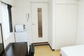 20/29 エントランス