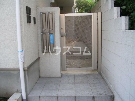 2/6 エントランス