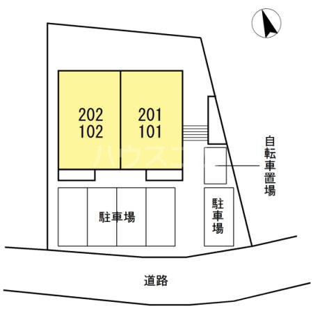 18/27 駐車場