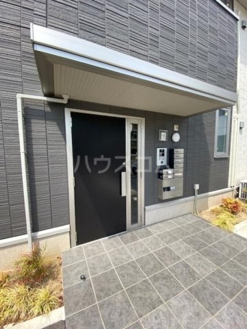 17/28 エントランス