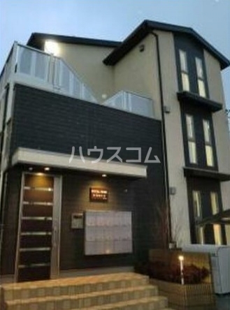 16/26 エントランス