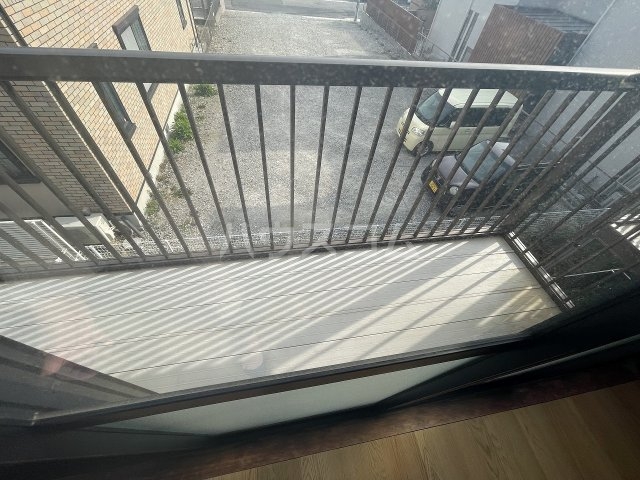 15/28 バルコニー
