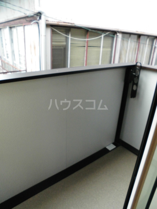 13/22 バルコニー