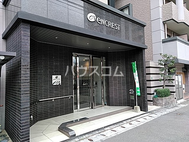 16/27 エントランス