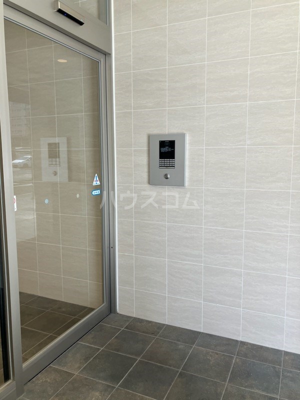 29/30 エントランス