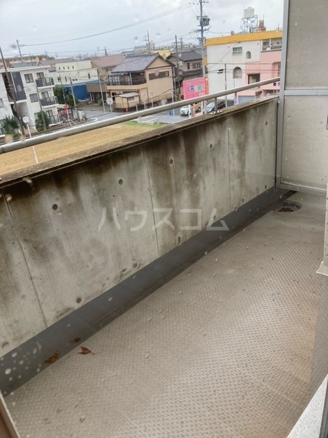 22/30 バルコニー