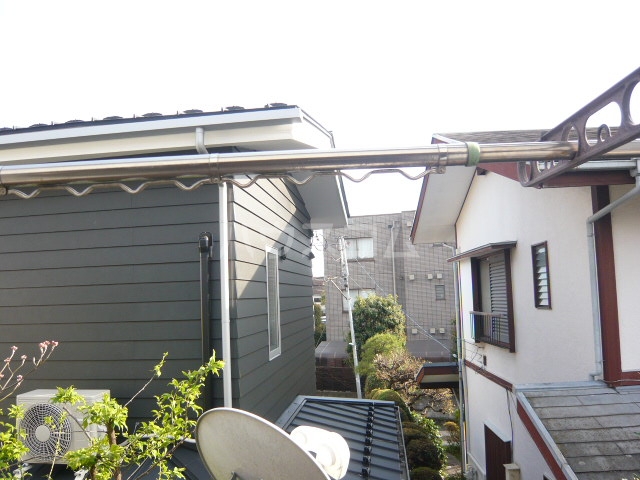 23/30 エントランス