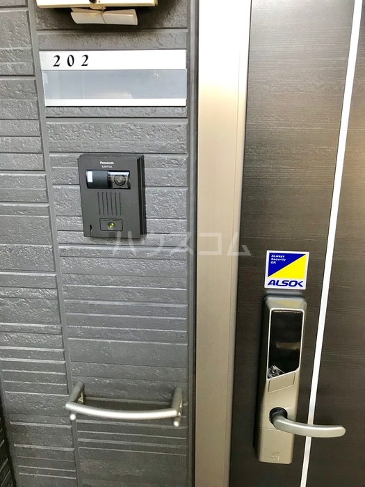 13/24 エントランス