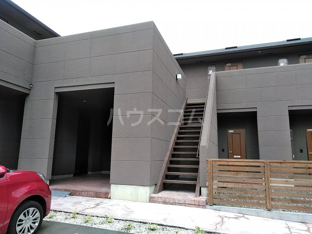 19/28 エントランス