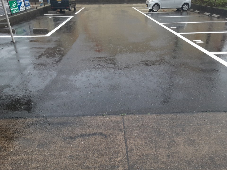 20/21 駐車場