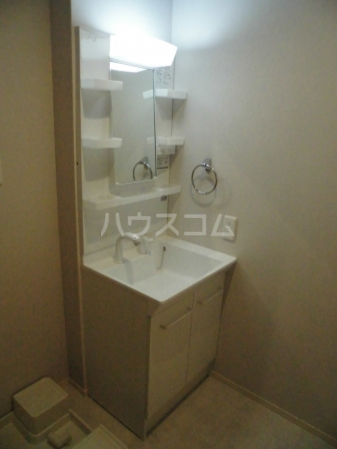 13/30 洗面