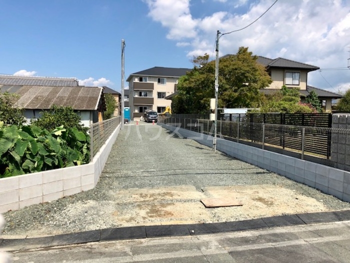 16/25 エントランス