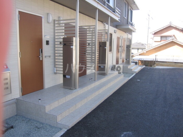 19/29 エントランス