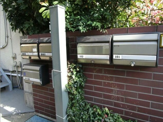 17/20 エントランス