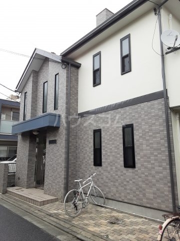 29/30 エントランス