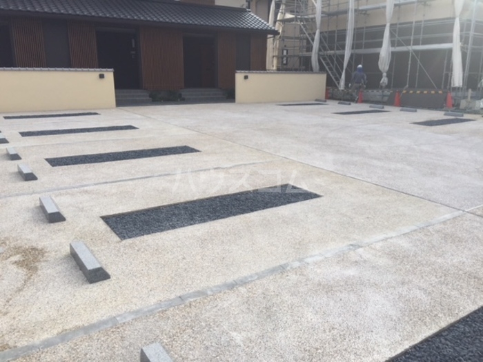 15/25 駐車場