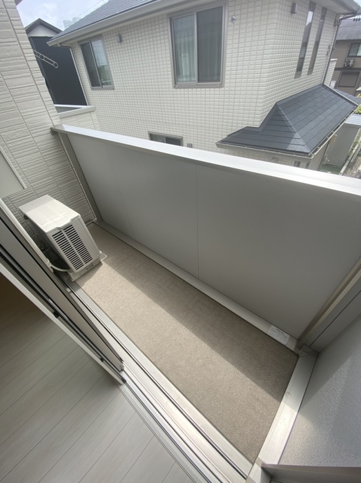 25/30 バルコニー