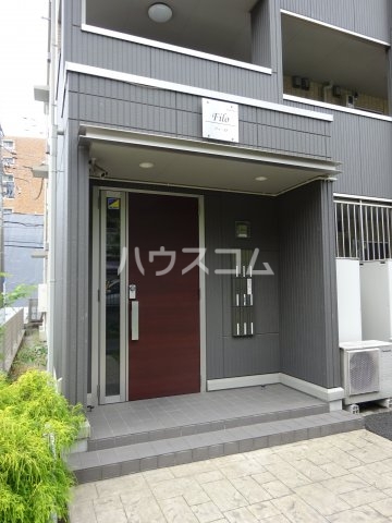 26/30 エントランス