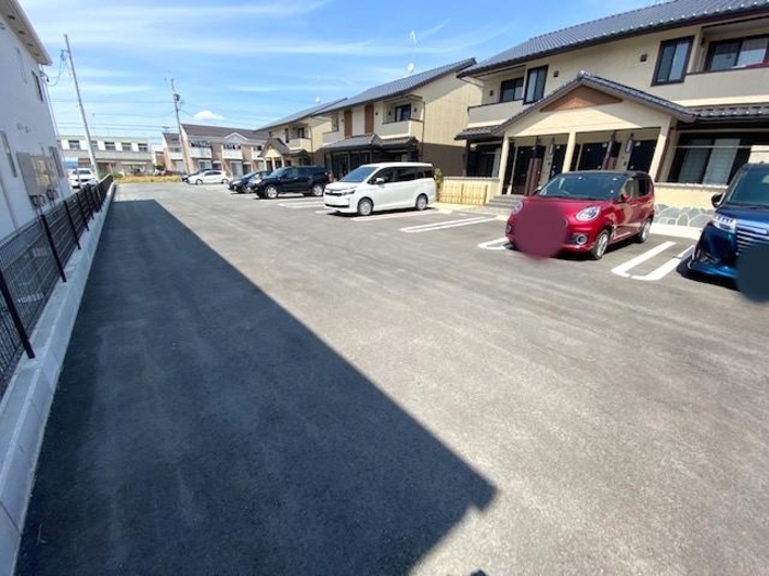 16/24 駐車場