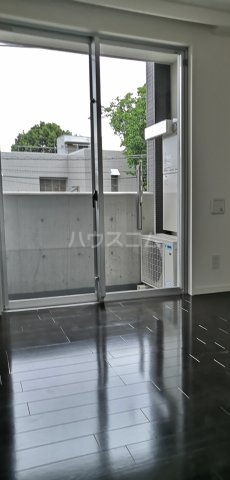 13/27 バルコニー