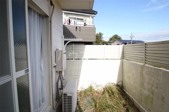 15/28 バルコニー