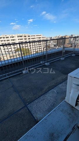 13/23 バルコニー