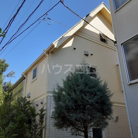 2/4 外観