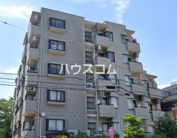 2/10 外観