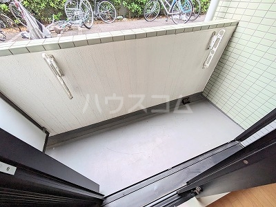 15/28 バルコニー