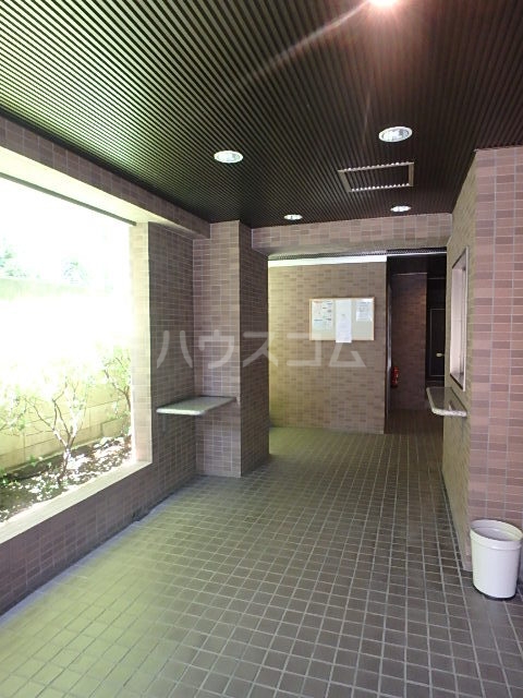 2/8 エントランス