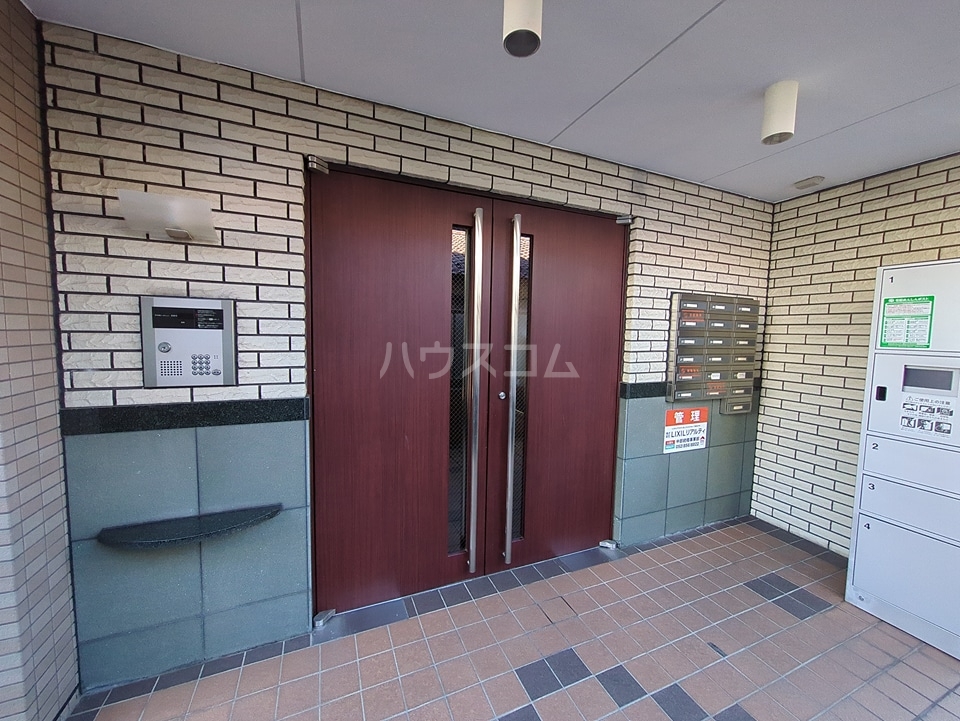 2/13 エントランス