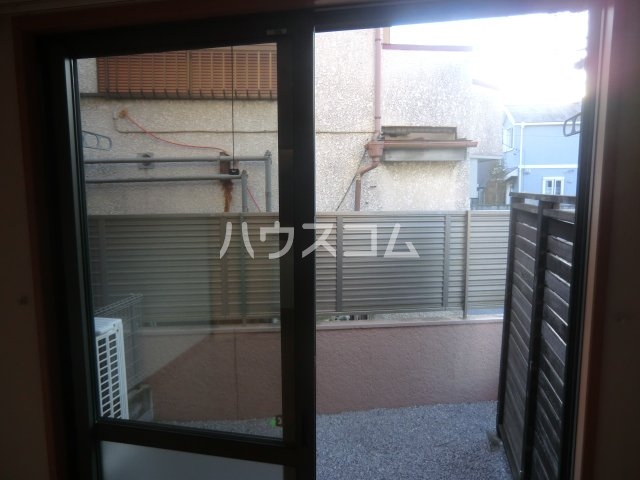 23/27 バルコニー