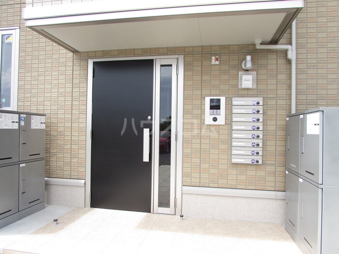 2/11 エントランス