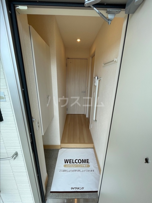 13/30 玄関