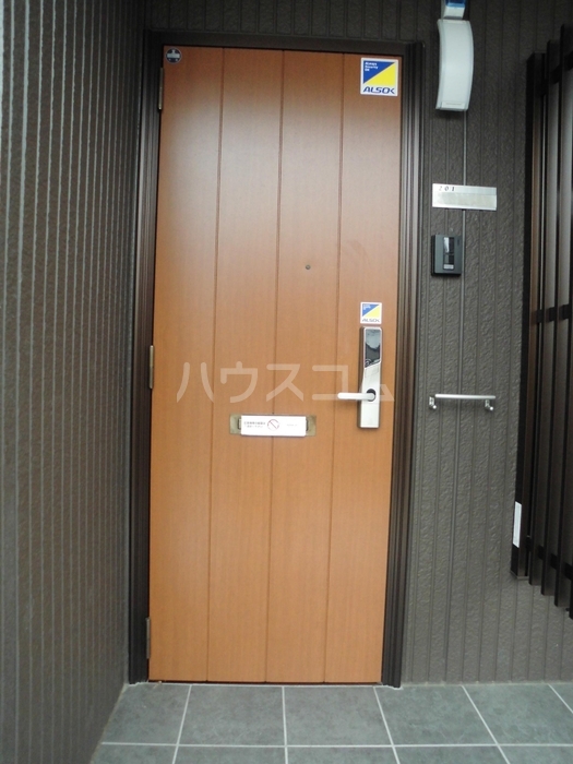 14/24 エントランス