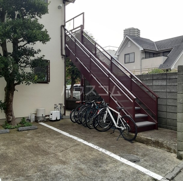 3/10 エントランス