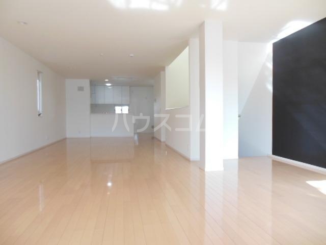 3/7 リビング/ダイニング