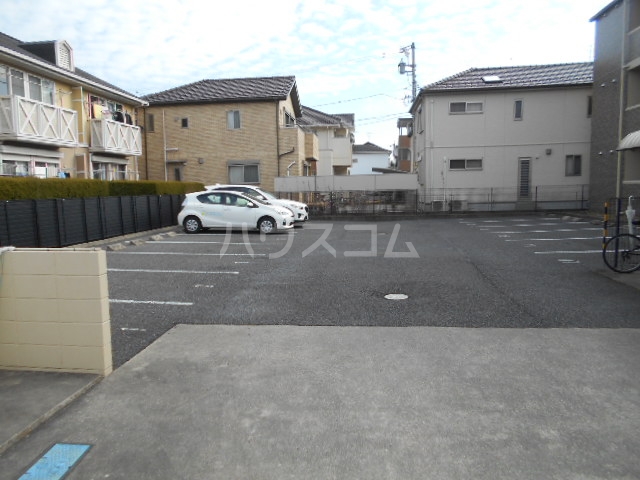 3/10 駐車場