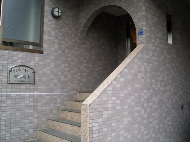 17/24 エントランス