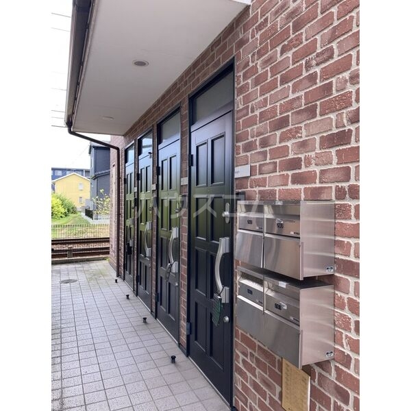 2/4 エントランス