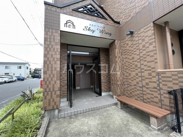 26/29 エントランス