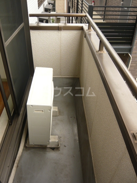 21/30 バルコニー
