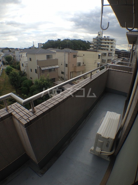 13/29 バルコニー
