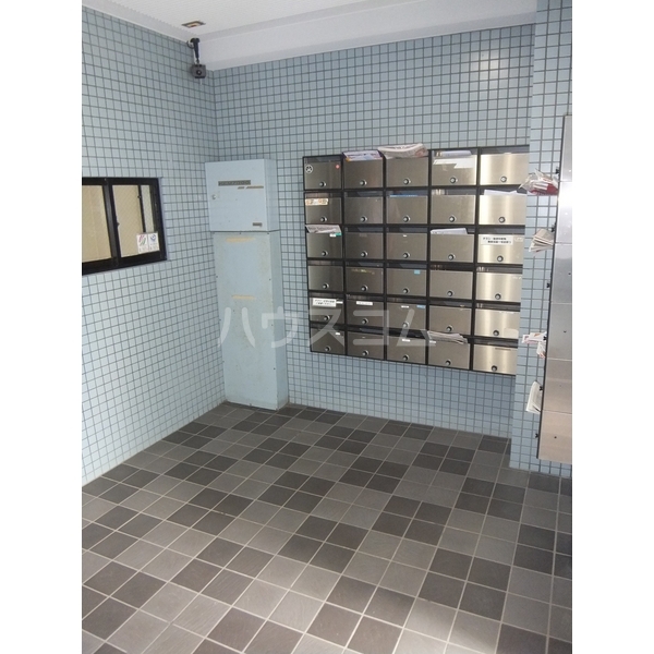 29/30 エントランス