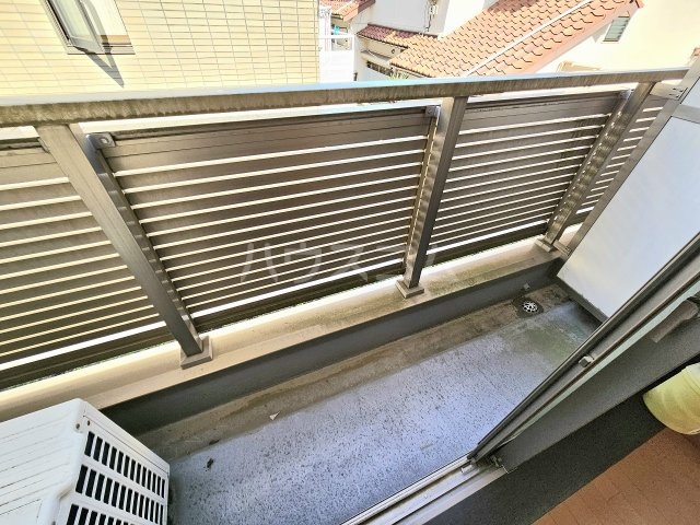 15/26 バルコニー