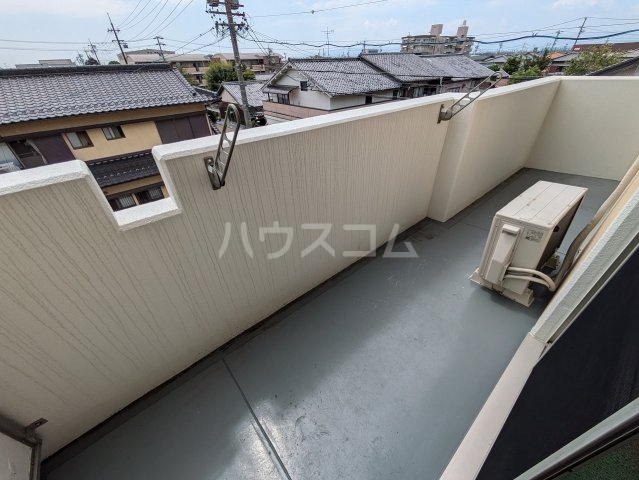 13/21 バルコニー