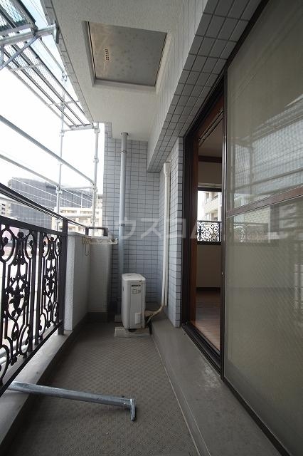 15/28 バルコニー