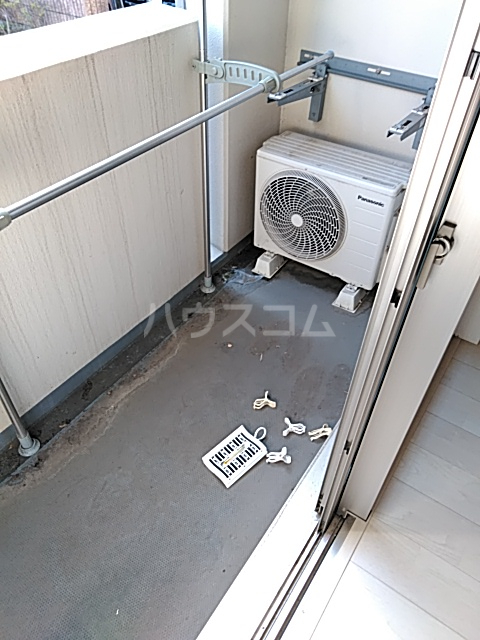 19/30 バルコニー