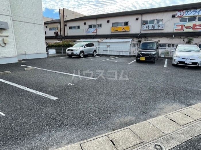 19/26 駐車場
